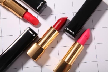 韓國化妝品進口報關(guān)到上海外高橋港案例，看臻力人是如何解決的！