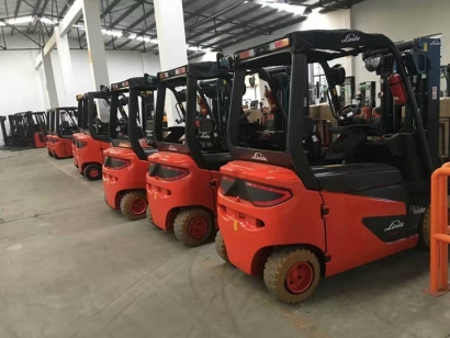 深圳進口二手電動叉車報關(guān)代理公司-18年經(jīng)驗