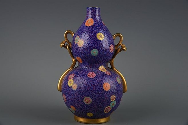 1630060274858043.jpg 上海進口古董瓷器清關_副本.jpg